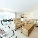 Wanderlust With Garage By Interhome Lejlighed Mispelburg