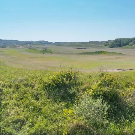 Wanderlust With Garage By Interhome *